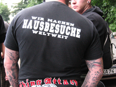 Wir machen Hausbesuche T-Shirt