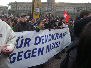 Grüne auf Theaterplatz